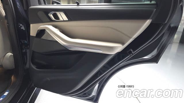 BMW X5 2025 — Photo 2/35