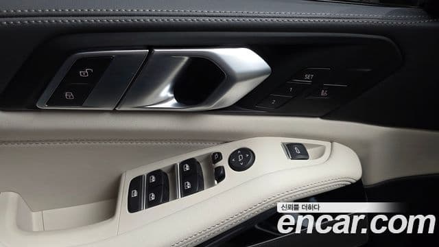 BMW X5 2025 — Photo 30/35