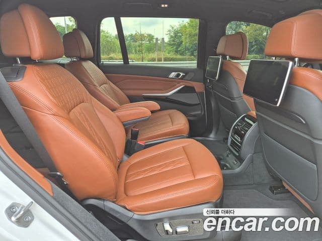 BMW X7 2022 — Photo 5/20
