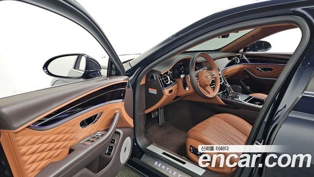 Bentley Flying Spur 2021 — Şəkil 10/20