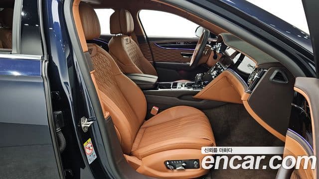 Bentley Flying Spur 2021 — Şəkil 11/20