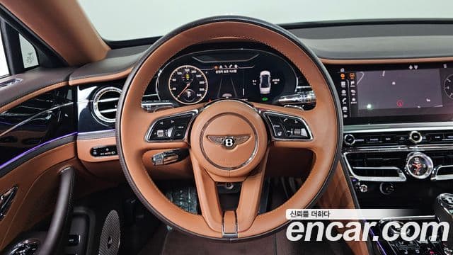 Bentley Flying Spur 2021 — Şəkil 13/20
