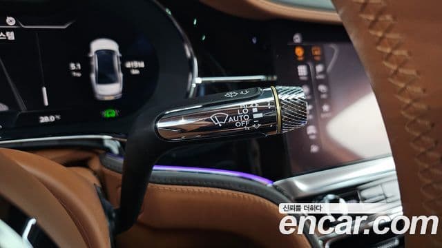 Bentley Flying Spur 2021 — Şəkil 16/20