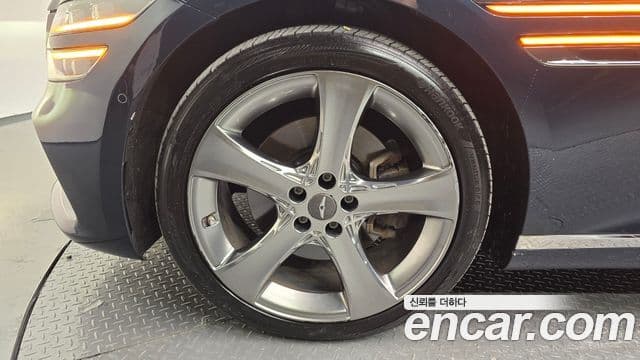 Genesis Electrified G80 2020 — ფოტო 5/20