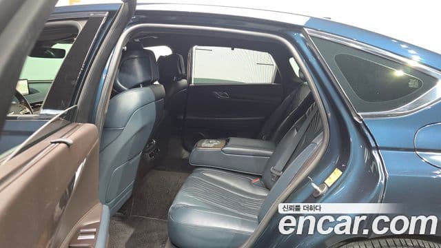 Genesis Electrified G80 2020 — фото 11 из 20