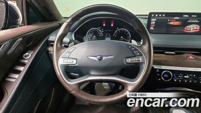 Genesis Electrified G80 2020 — фото 12 из 20
