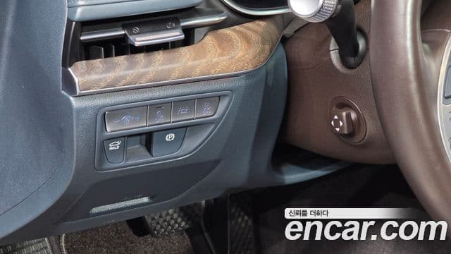 Genesis Electrified G80 2020 — ფოტო 13/20