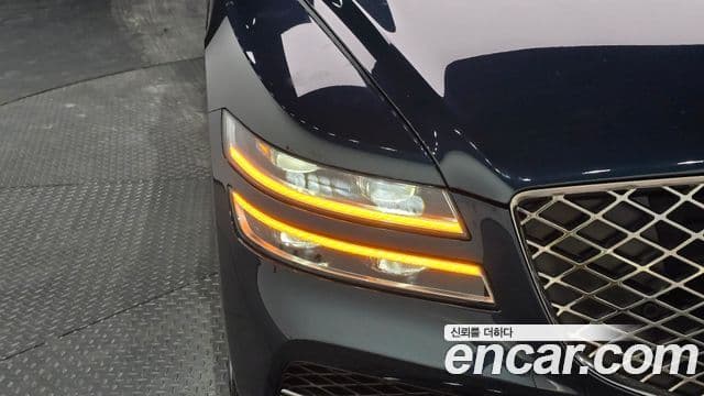 Genesis G80 2020 — Photo 13/31