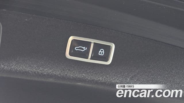 Genesis G80 2020 — Photo 23/31