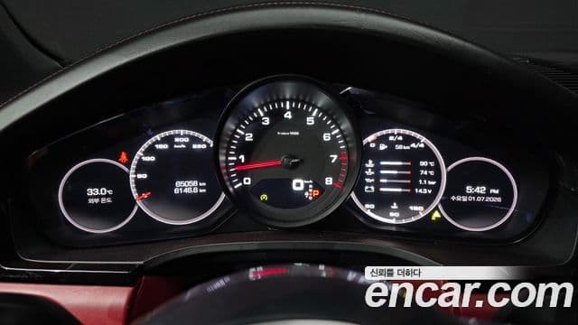 Porsche Cayenne 2019 — Photo 20/20