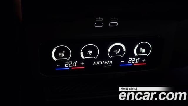 BMW 5 Series 2025 — фото 13 из 20
