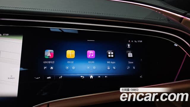 Mercedes-Benz E-Class 2026 — Photo 27/35