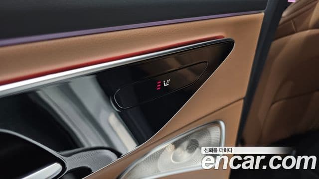Mercedes-Benz E-Class 2026 — Photo 1/35