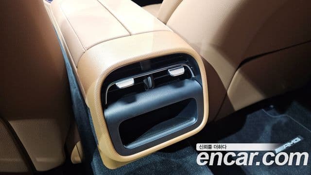 Mercedes-Benz E-Class 2026 — Photo 35/35