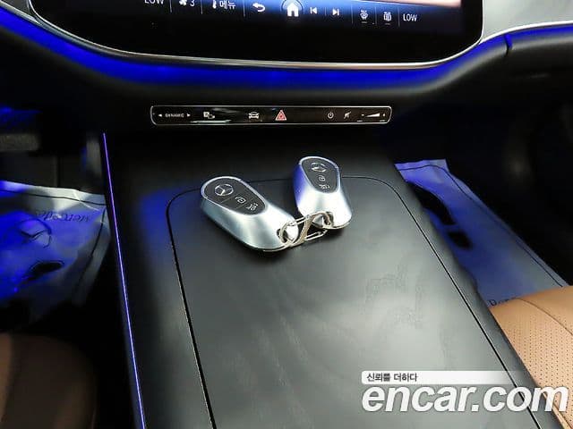 Mercedes-Benz E-Class 2025 — ფოტო 11/20