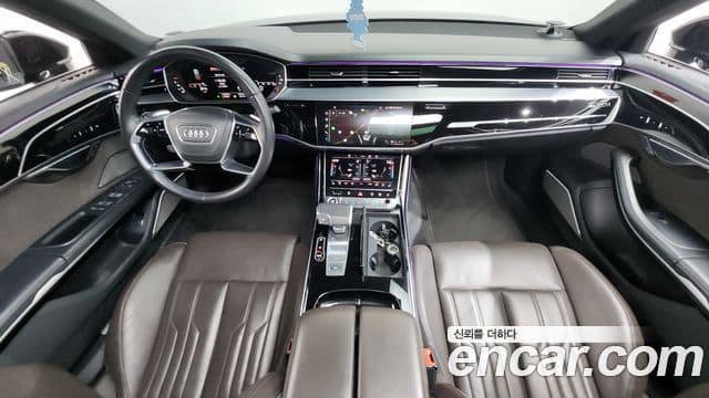 Audi A8 2021 — ფოტო 7/20