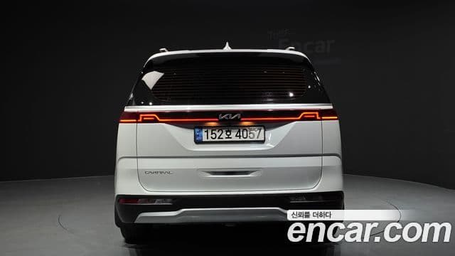 Kia Carnival 2022 — Фото 4/20