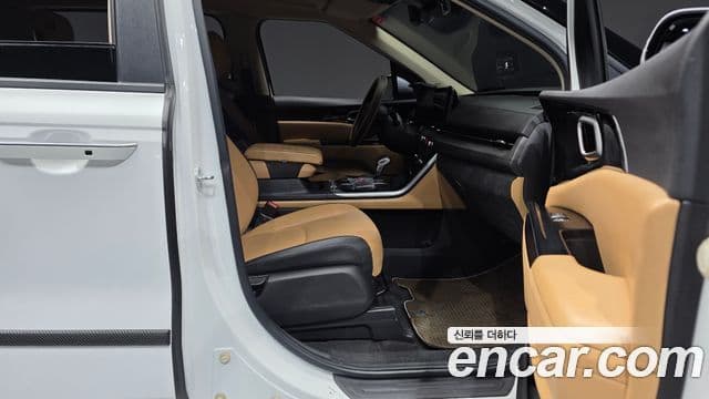 Kia Carnival 2022 — Фото 11/20