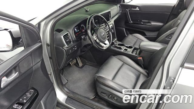 Kia Sportage The Bold 2021 — Фото 10/20