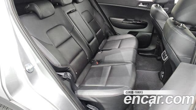 Kia Sportage The Bold 2021 — Фото 12/20
