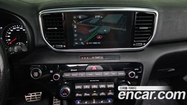 Kia Sportage The Bold 2021 — Фото 14/20
