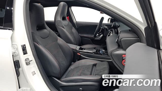 Mercedes-Benz A-Class 2026 — ფოტო 11/20