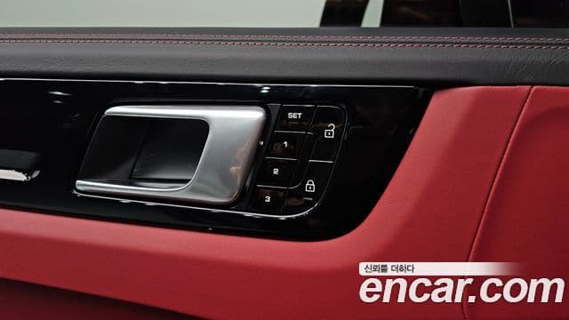 Porsche Cayenne 2020 — Photo 11/30