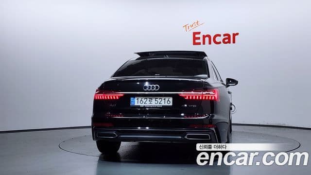 Audi A6 2021 — ფოტო 4/20