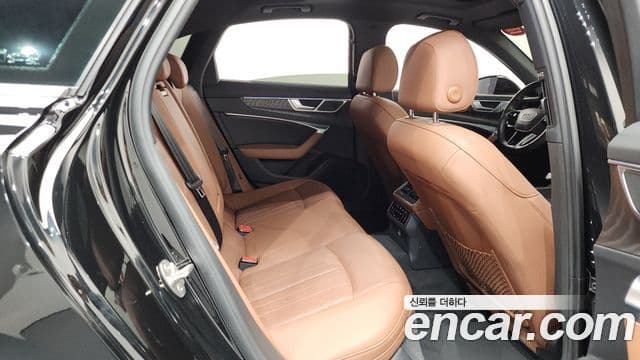 Audi A6 2021 — ფოტო 12/20