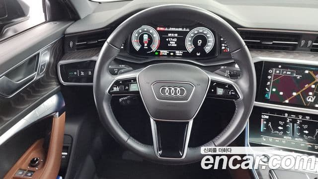 Audi A6 2021 — фото 14 из 20
