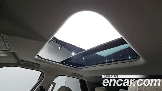 Land Rover Discovery 5 2020 — фото 17 из 20