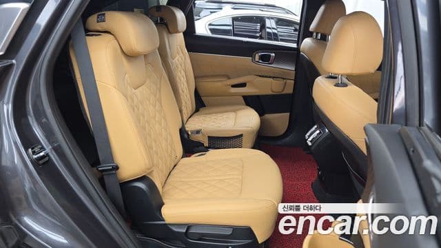 Kia Sorento 2022 — Şəkil 12/20