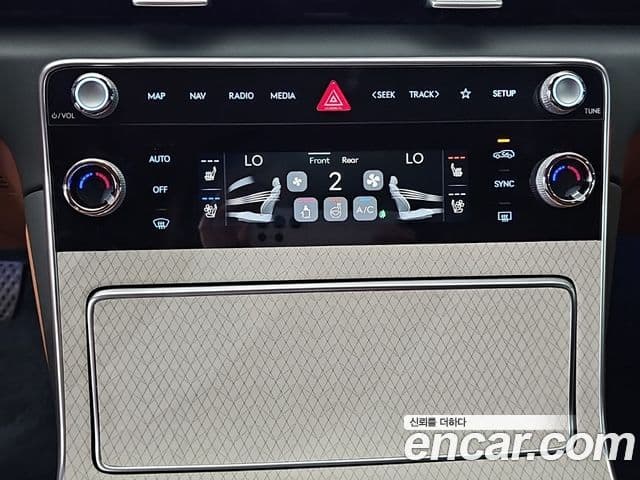 Genesis GV80 2024 — фото 18 из 19