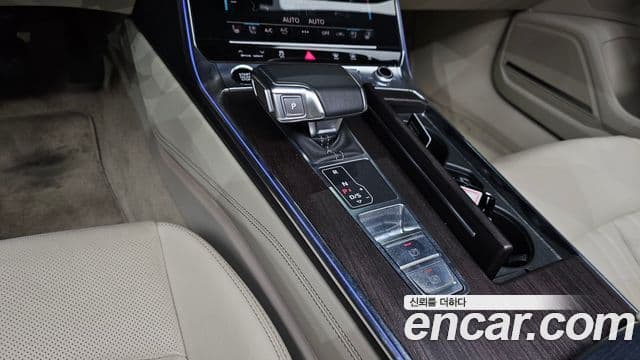 Audi A7 2022 — Şəkil 9/20