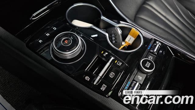 Kia K5 2022 — ფოტო 9/20