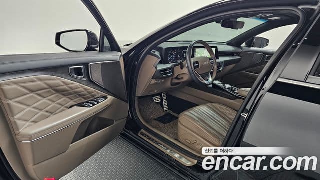 Kia K8 2021 — Şəkil 10/20