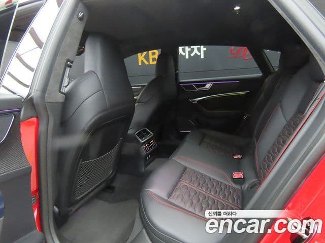 Audi RS7 2021 — Photo 14/20