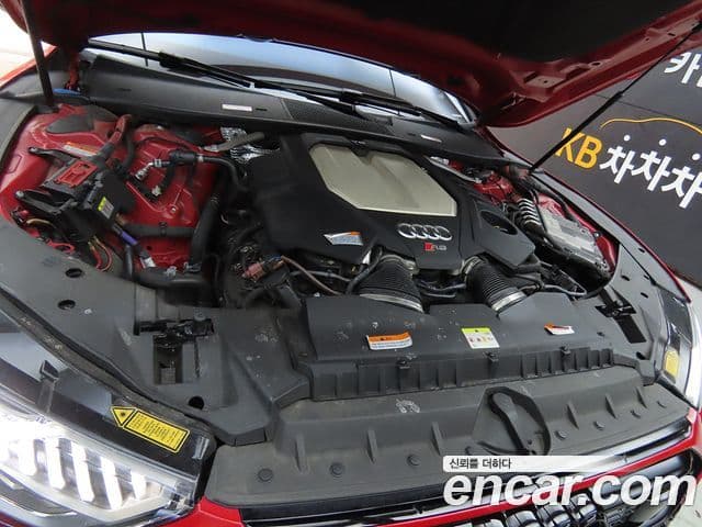 Audi RS7 2021 — Photo 10/20