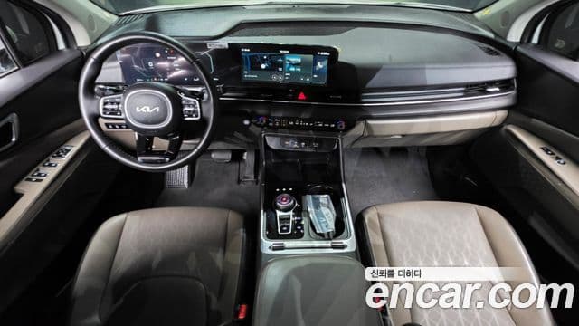 Kia Carnival 2024 — ფოტო 7/20
