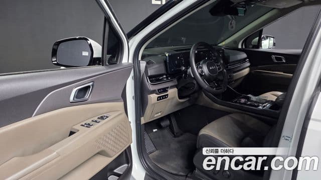 Kia Carnival 2024 — ფოტო 10/20