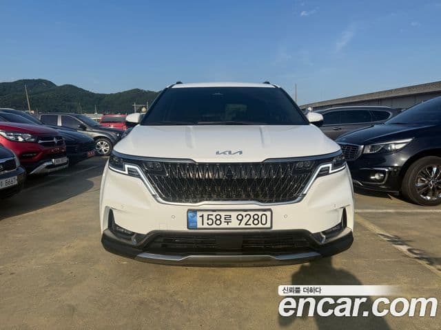 Kia Carnival 2023 — ფოტო 2/19