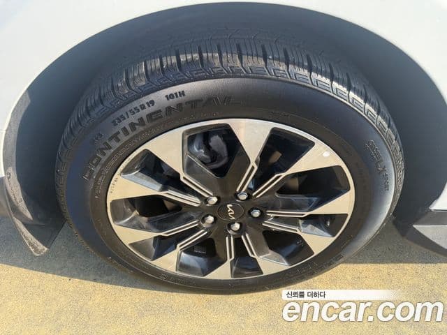 Kia Carnival 2023 — Şəkil 4/19