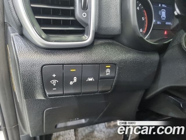 Kia Sportage The Bold 2020 — Фото 17/20