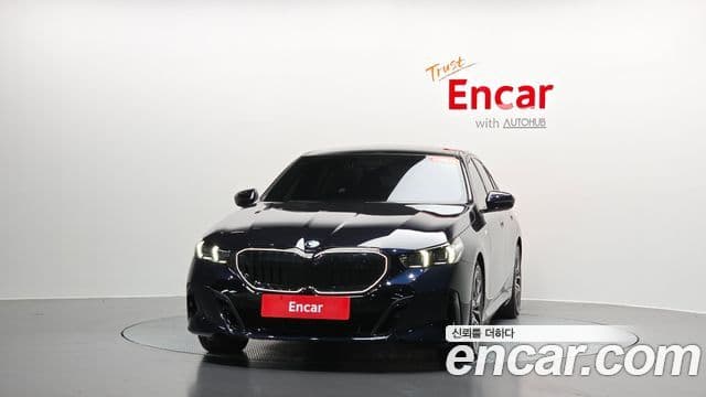 BMW 5 Series 2025 — ფოტო 3/20