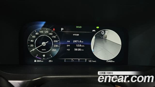 Kia Sorento 2023 — ფოტო 8/20