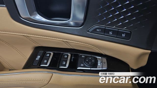Kia Sorento 2023 — ფოტო 13/20