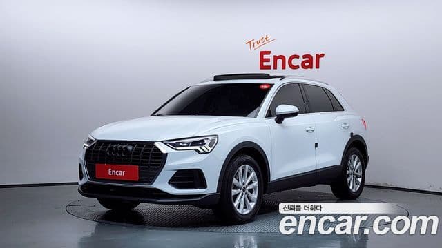 Audi Q3 2023 — ფოტო 1/20