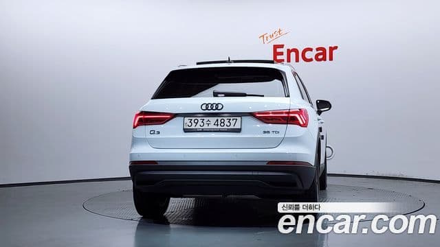 Audi Q3 2023 — ფოტო 4/20