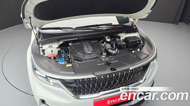Kia Carnival 2023 — Фото 6/20