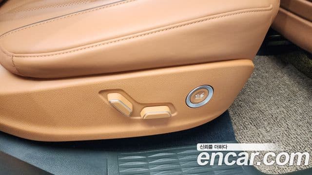 Genesis GV80 2024 — ფოტო 18/42
